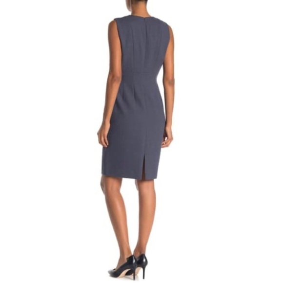 Lafayette 148 Kendal V-Neck Sleeveless Wool Sheath - Picture 3 of 11